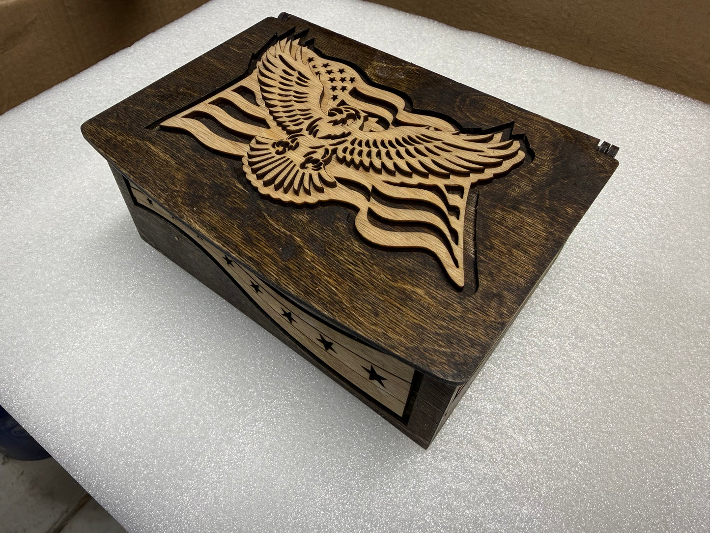 Patriotic Themed Short-hinged box
