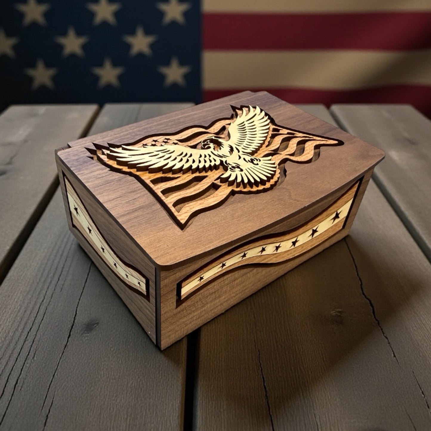 Patriotic Themed Short-hinged box