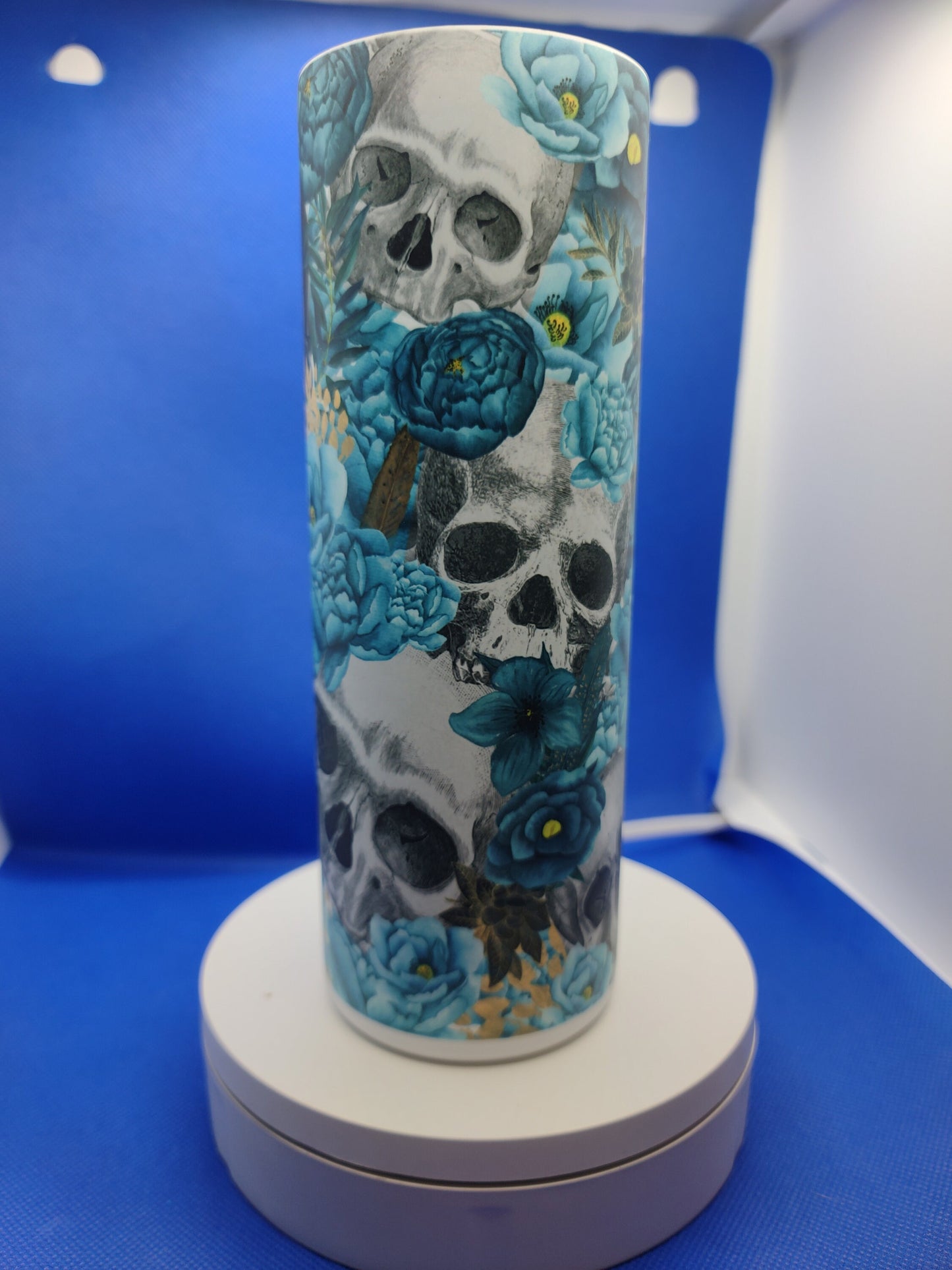 Skulls and Roses 20oz Skinny Tumbler - Glow in the Dark!